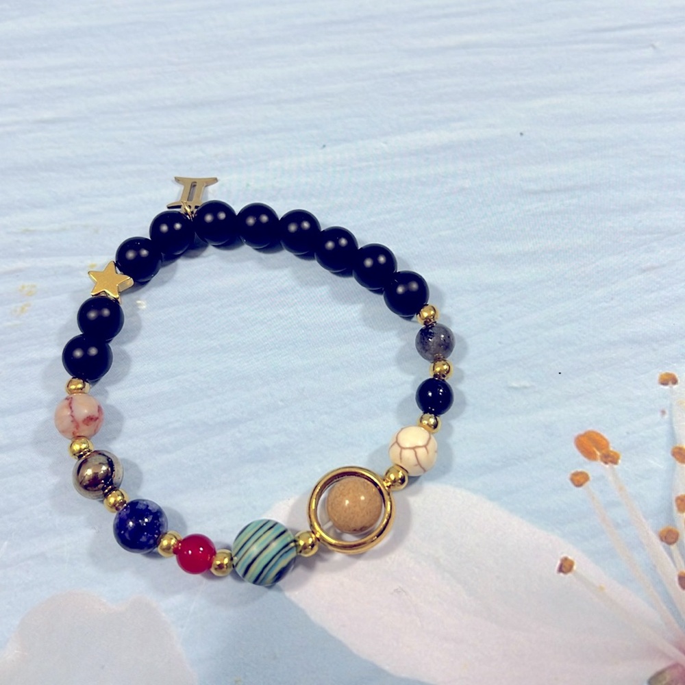 GEMINI BRACELET WITH A LITTLE CHARM